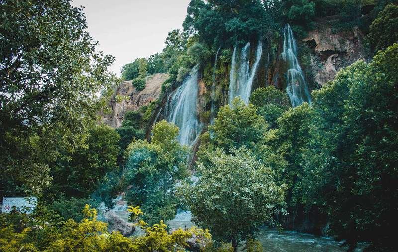 آبشار بیشه در استان لرستان | یک آبشار دائمی در دل کوهستان زاگرس