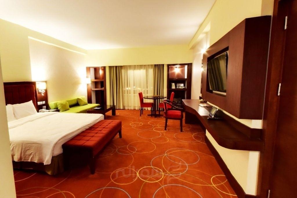 هتل هما دو مشهد