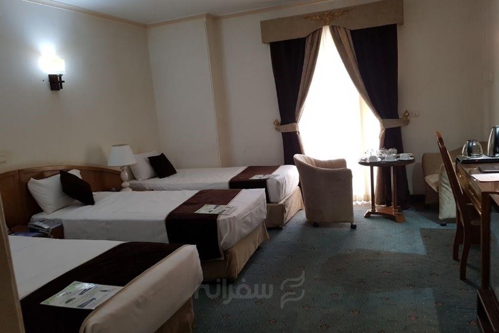 هتل جهانگردی کرمان