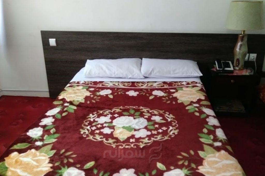 هتل جهانگردی شهرکرد