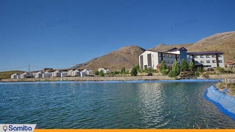 نمای ساختمان هتل پولاد کف سپیدان