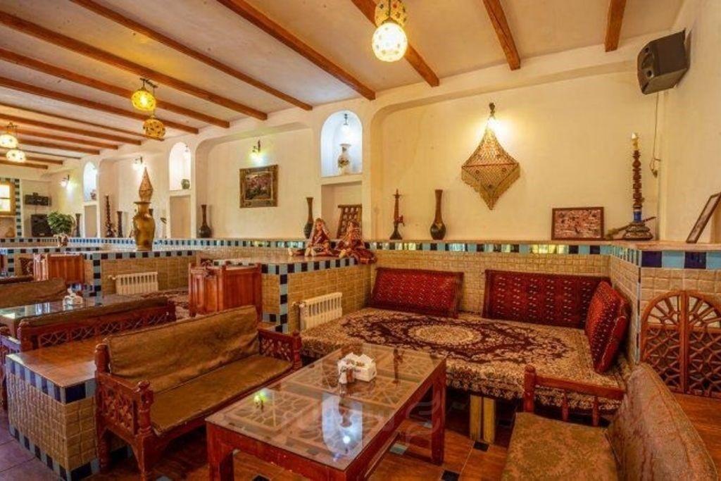 هتل ویونا ابیانه