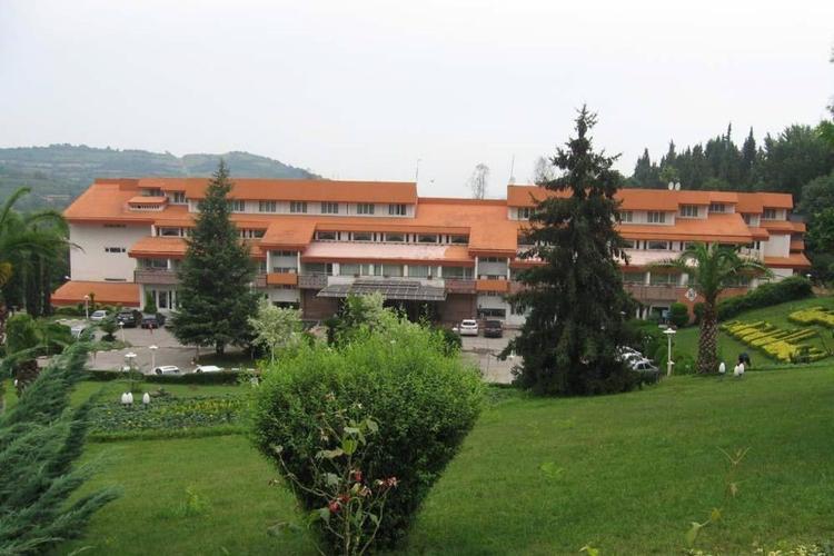 هتل جنگلی سالار دره ساری هتل جنگلی سالار دره ساری